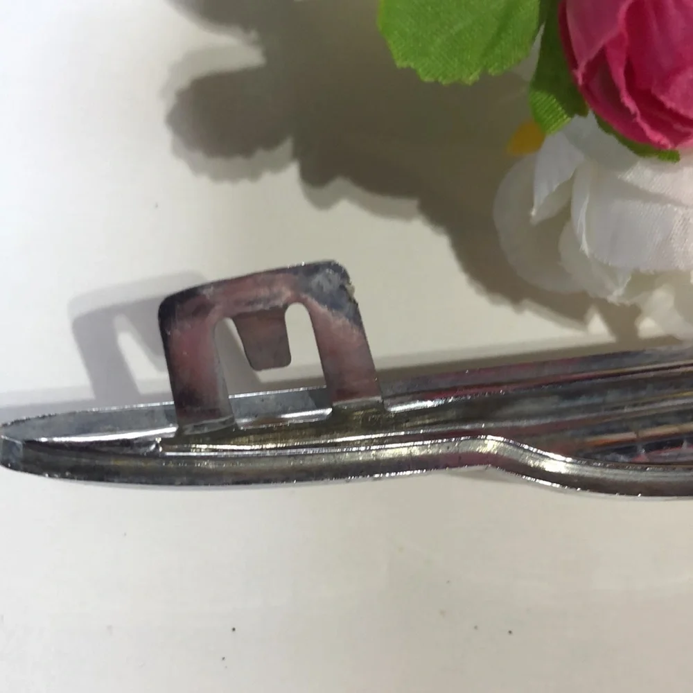 Chrysler Town & Country grille badge emblem wing  2001 2002 2004 Chrysler